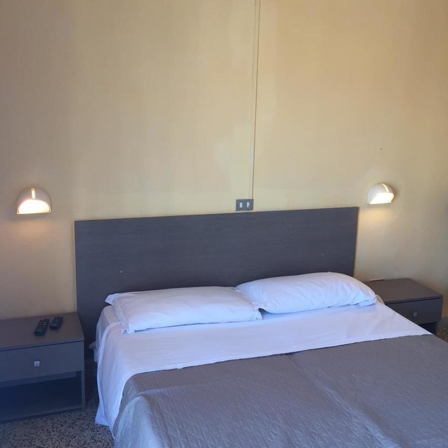 Hotel Britta ريميني المظهر الخارجي الصورة