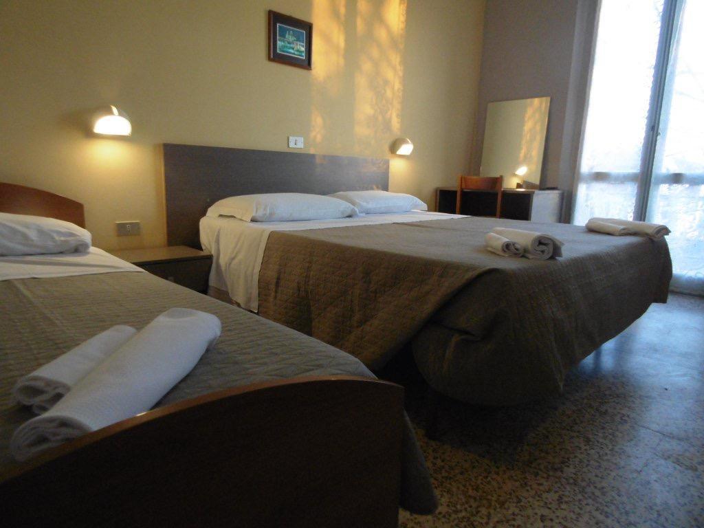Hotel Britta ريميني المظهر الخارجي الصورة
