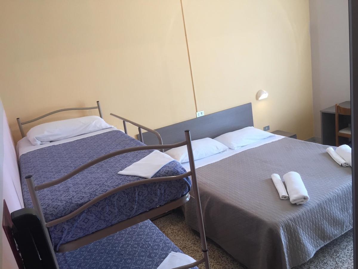 Hotel Britta ريميني المظهر الخارجي الصورة