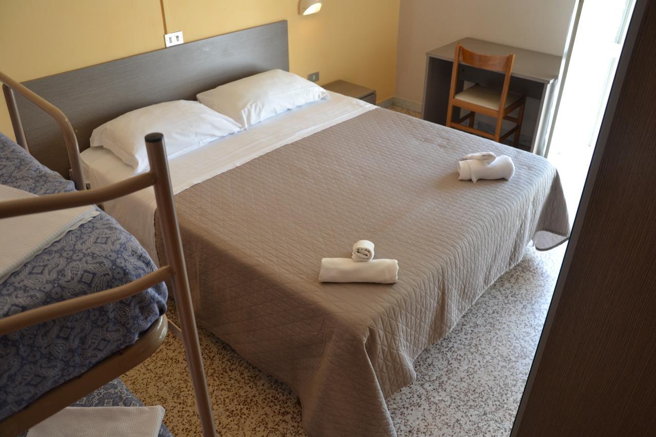 Hotel Britta ريميني المظهر الخارجي الصورة